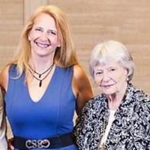 Meet your Posher, Nora